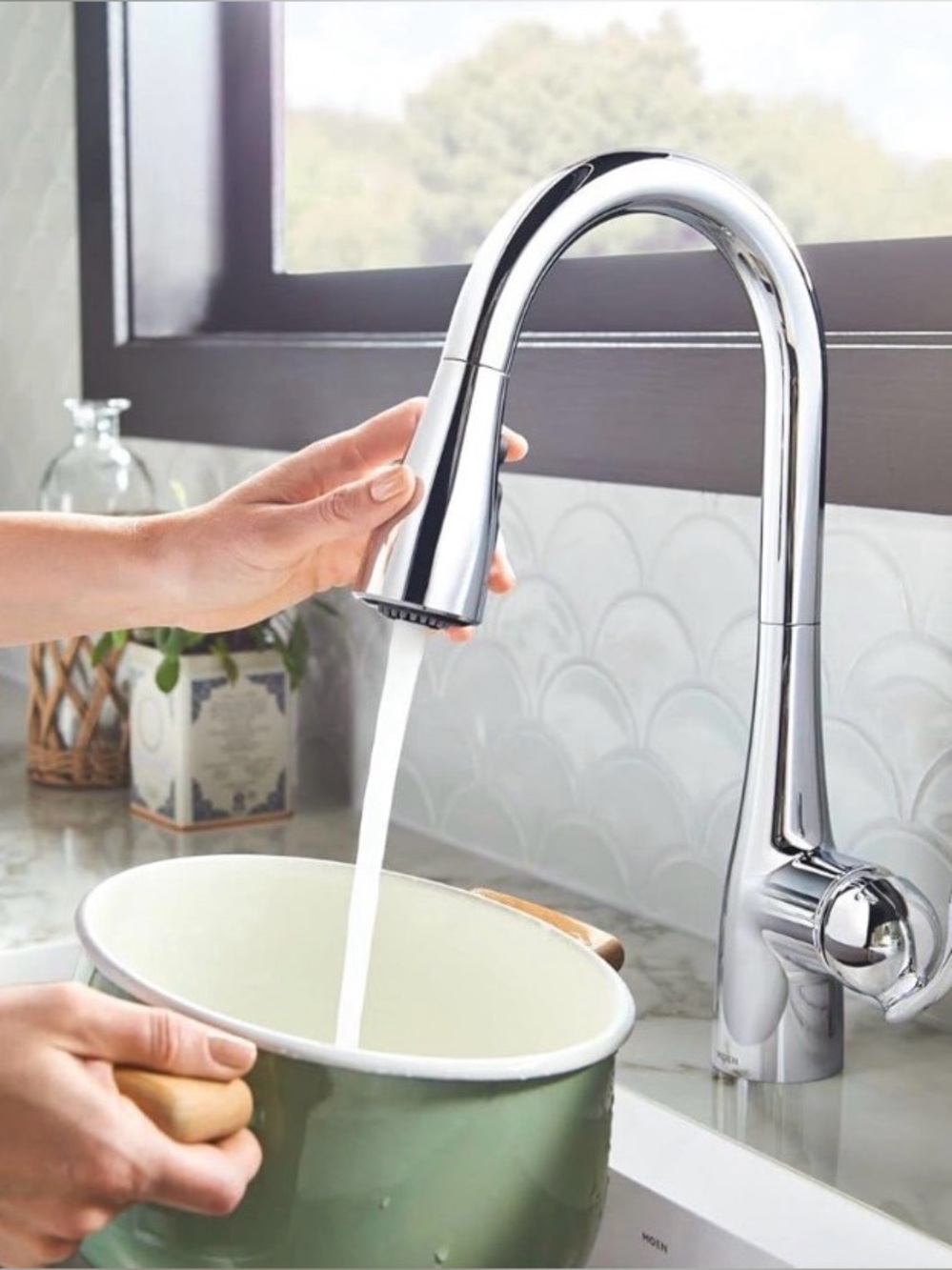 ⭐️ NEW ⭐️ Moen Arbor Chrome Single Handle Faucet 5995